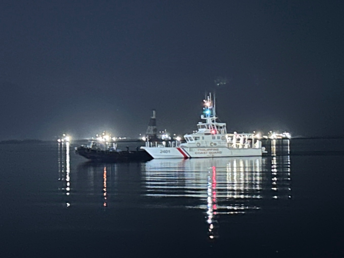 A ship with seven crew was apprehended off Manila Bay waters 