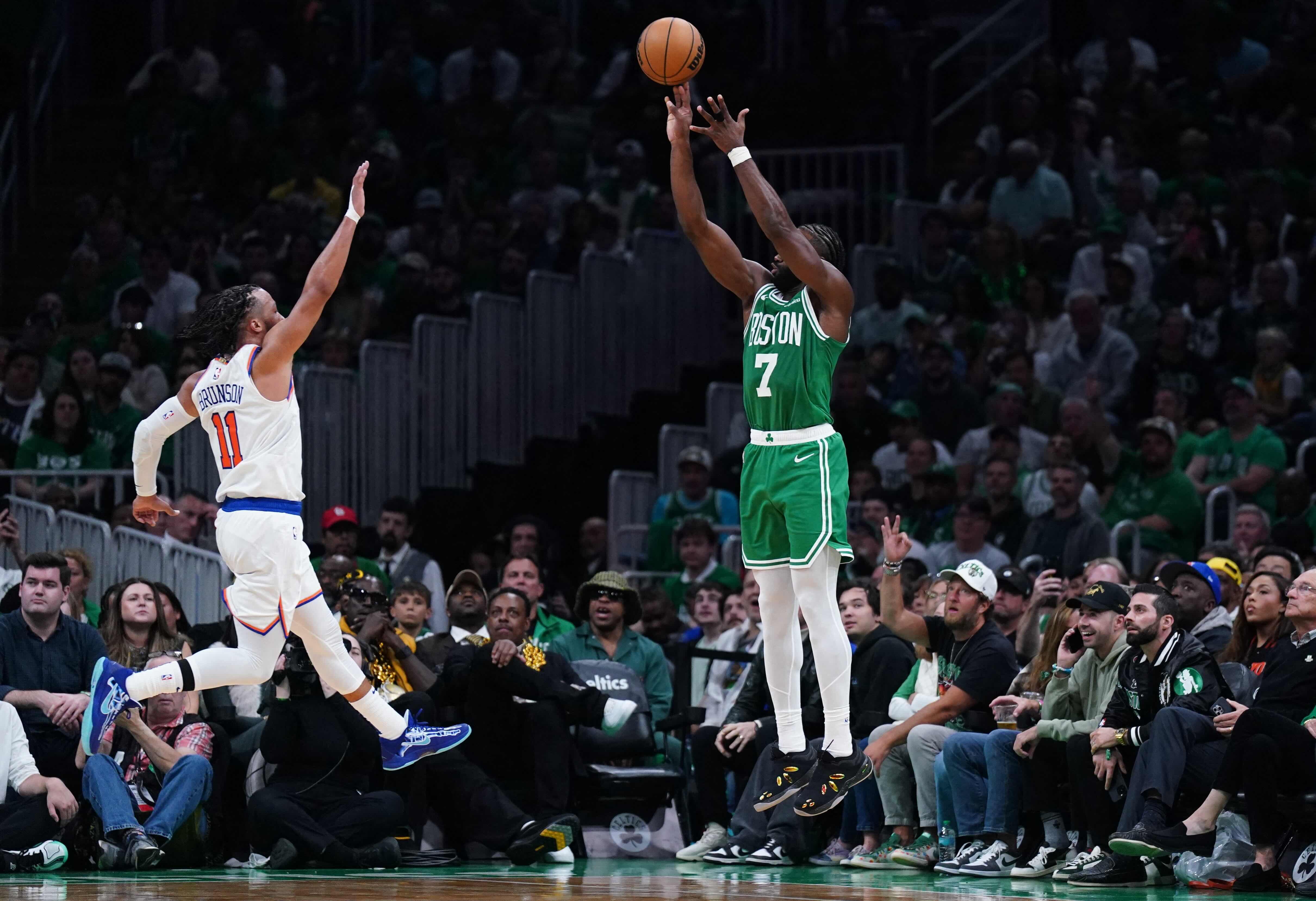 NBA: Celtics pour in record-tying 29 treys, rout Knicks in opener