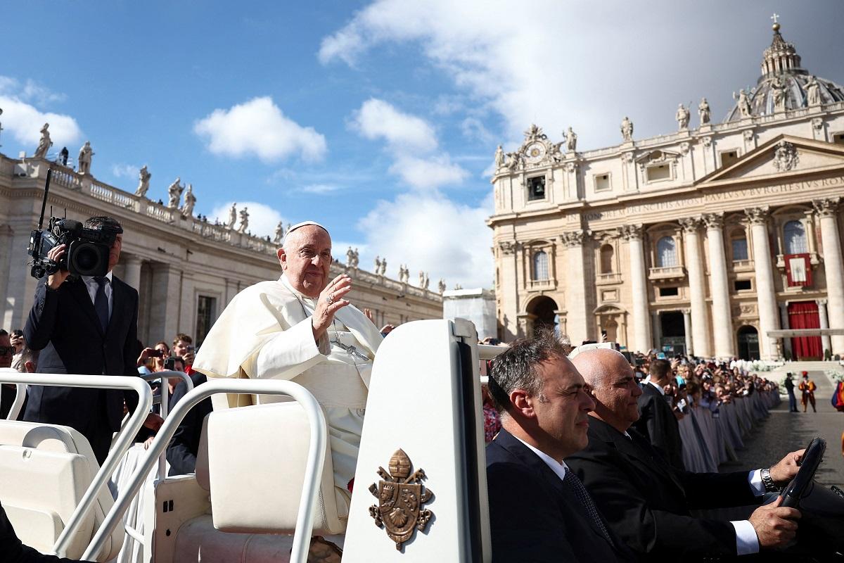 Pope opens new debates on Catholic Church future