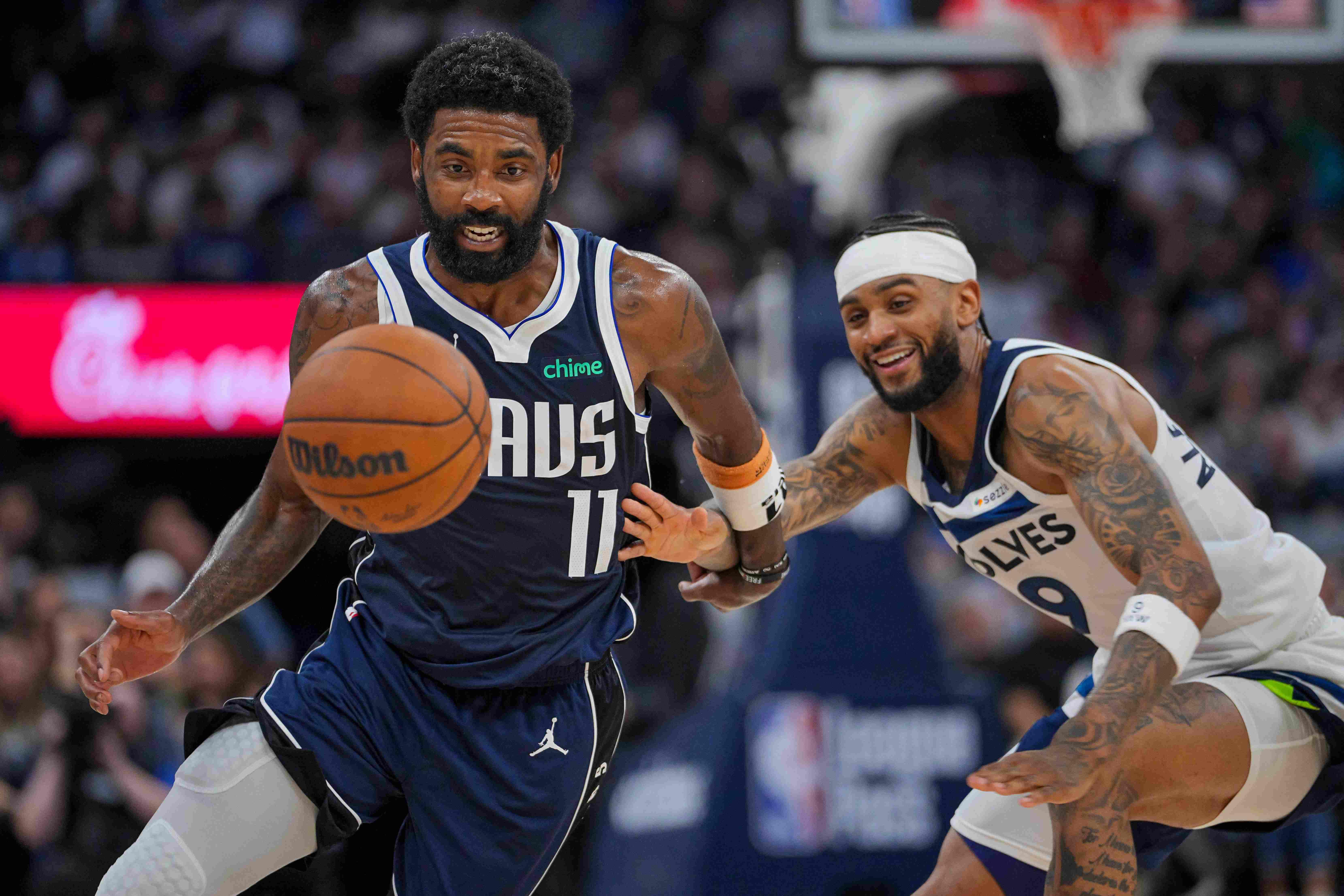 NBA: Kyrie Irving pours in 35 as Mavericks outscore Wolves