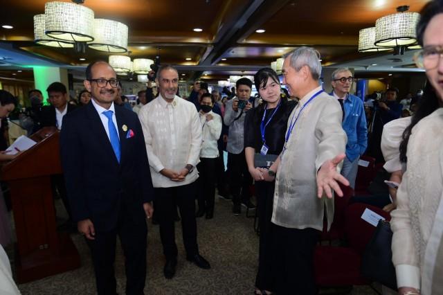 Pictured: Hans Sy and Hanna Carinna Sy with His Excellency Kamal Kishore, Head of the UNDRR and Hon. Marco Toscano-Rivalta, Chief of UNDRR Regional Office for Asia Pacific, during the Save From Extinction MOU signing event