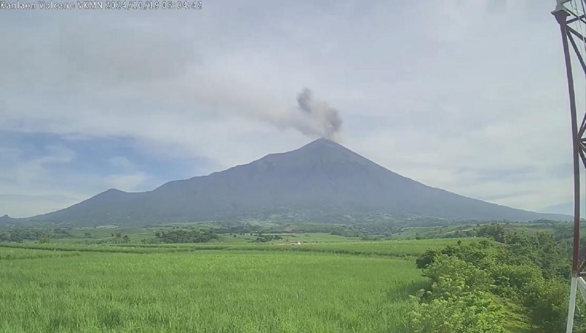 PHIVOLCS: Kanlaon Volcano’s seismic activity increased 