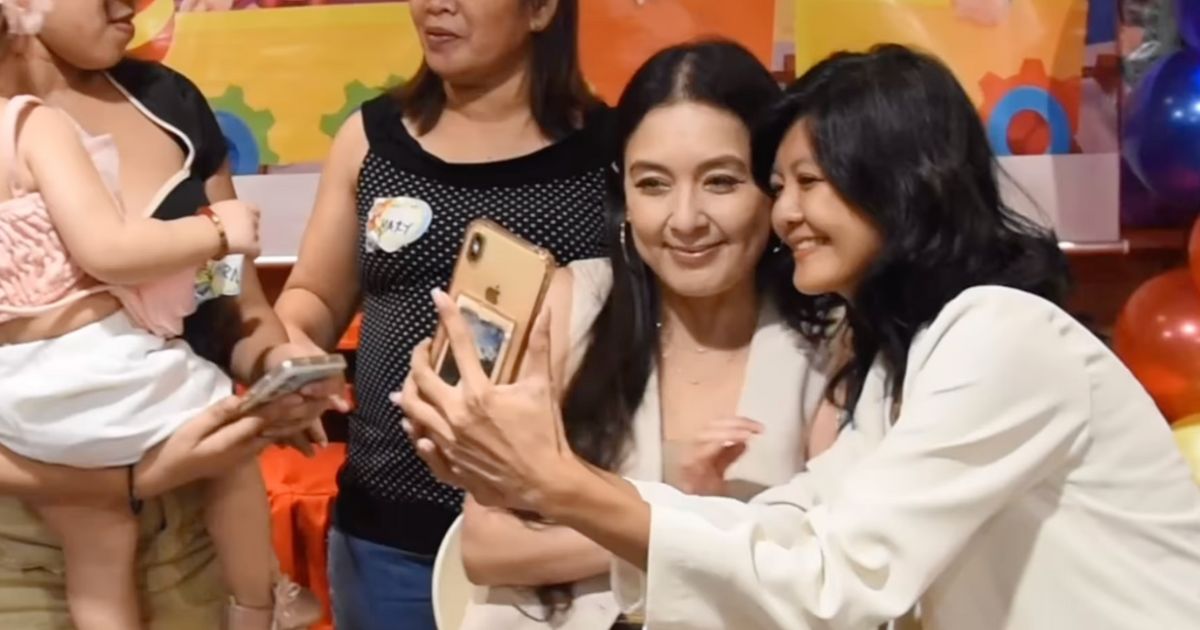 Jean Garcia and kids Kotaro, Jessica bond with fans in get-together party