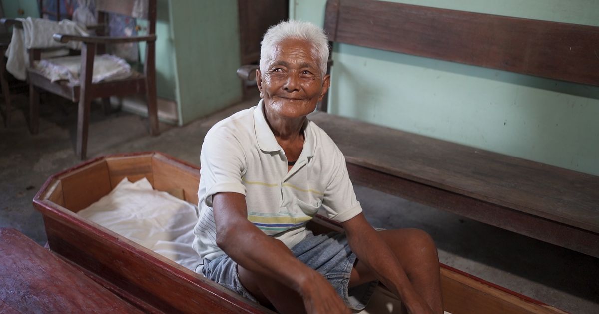 This 92-year-old lolo from Masbate crafted his own coffin to save money for future funeral costs