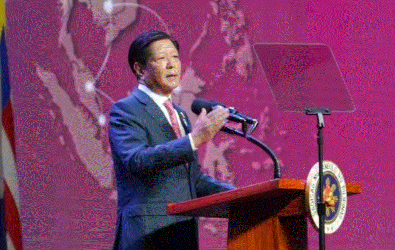 Marcos woos Lao businessmen to invest in PH