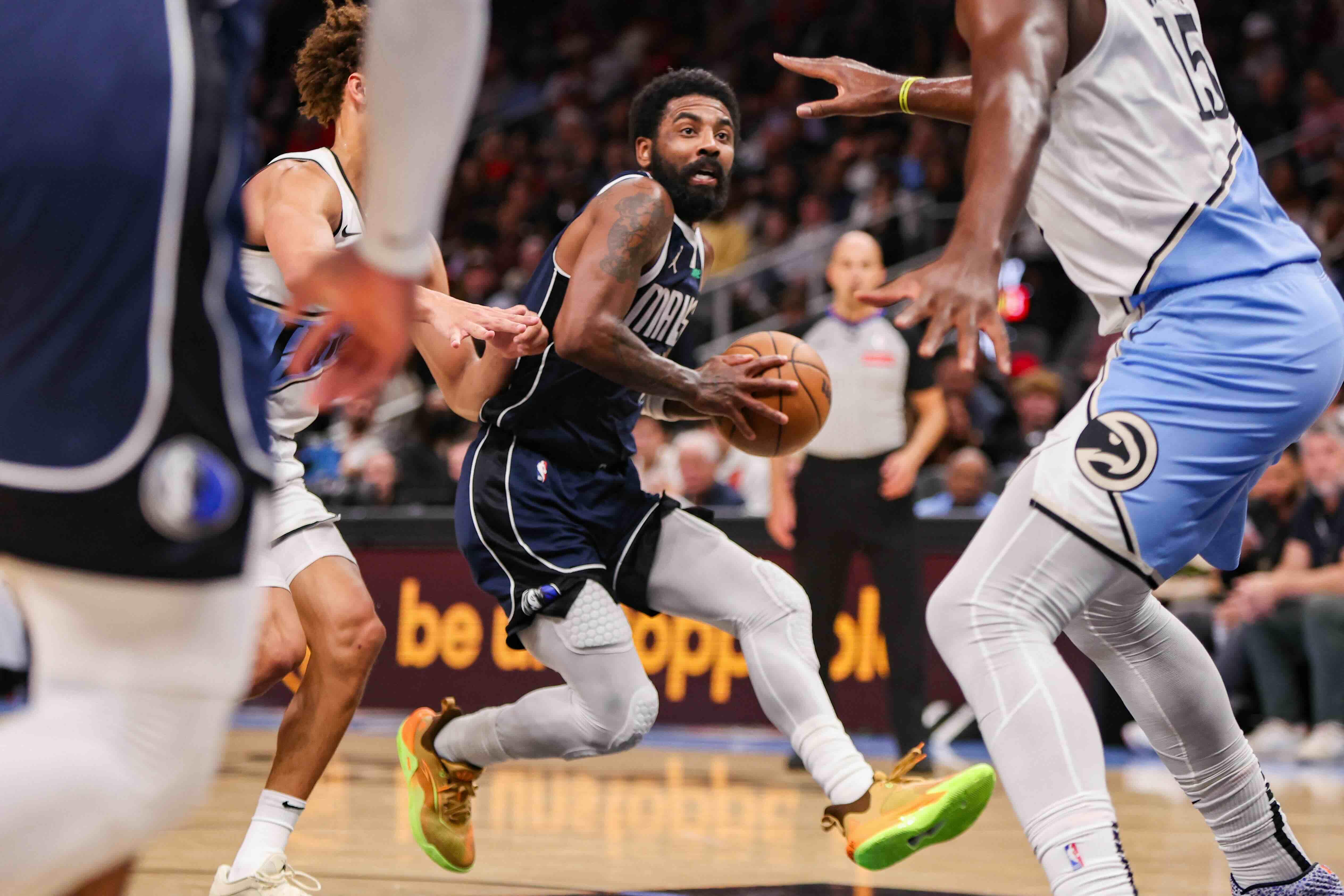 NBA: Closing surge from Kyrie Irving, Mavericks topple Hawks