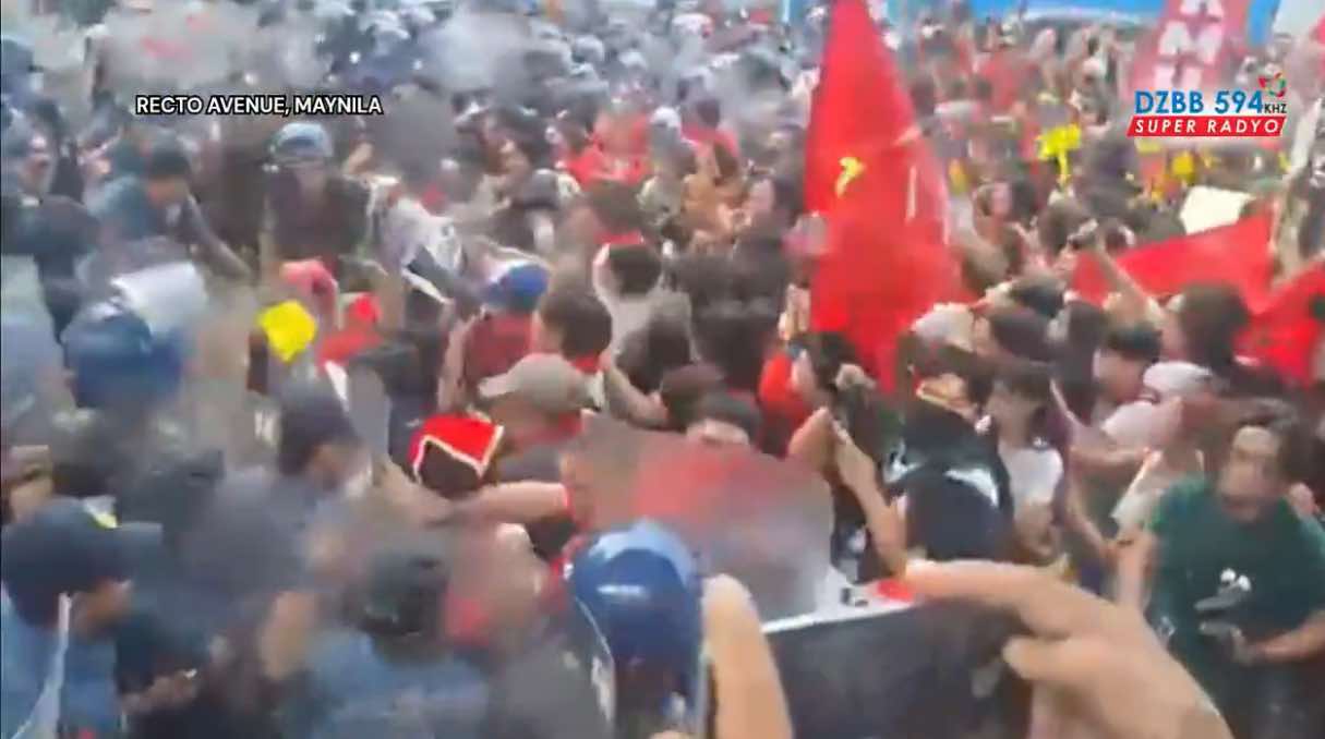 Militant groups gathered at Liwasang Bonifacio in Manila to mark the 161st birth anniversary of revolutionary hero Andres Bonifacio.