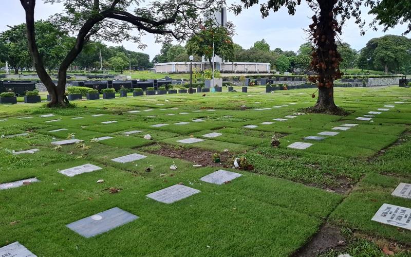 All Souls' Day A day to remember departed loved ones with grateful