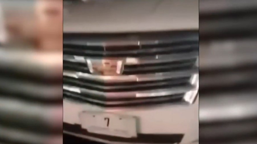 7 license plate EDSA busway SUV