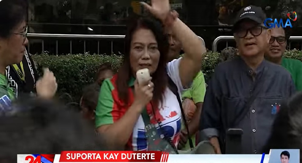 Giit ng Duterte supporters na nasa EDSA Shrine: 'Hindi kami bayad!' thumbnail