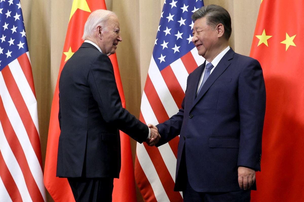 Xi meets Biden, tells US not to interfere in Spratlys issue with PH ...