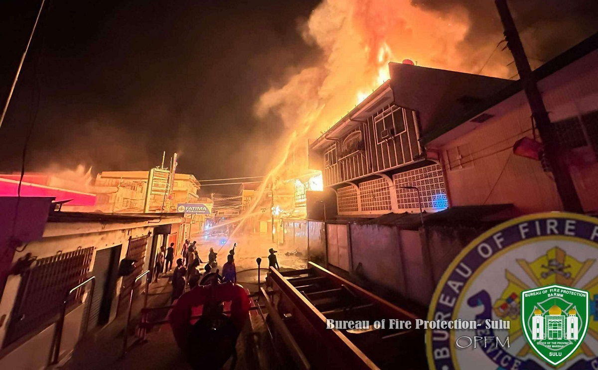 Family of three dies in Sulu blaze