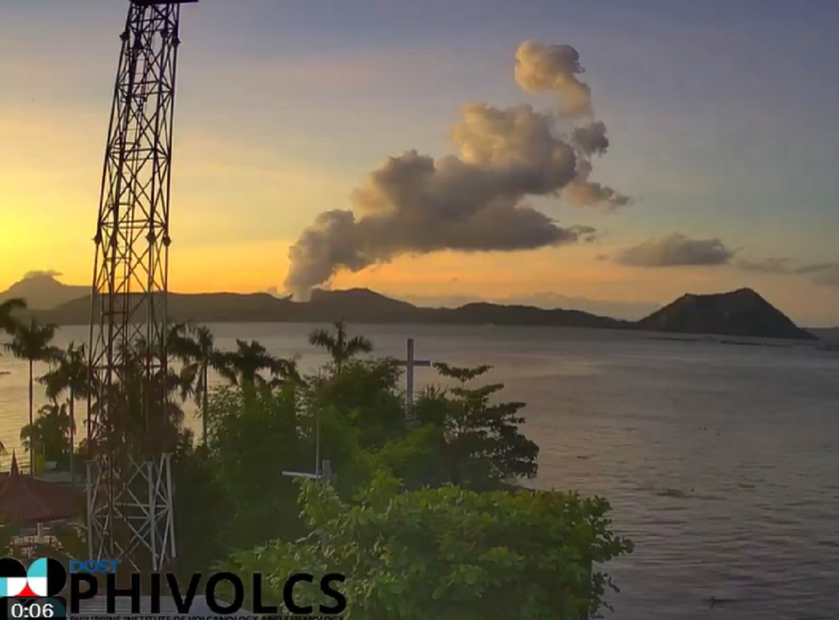 Taal Volcano had minor phreatic eruption --PHIVOLCS