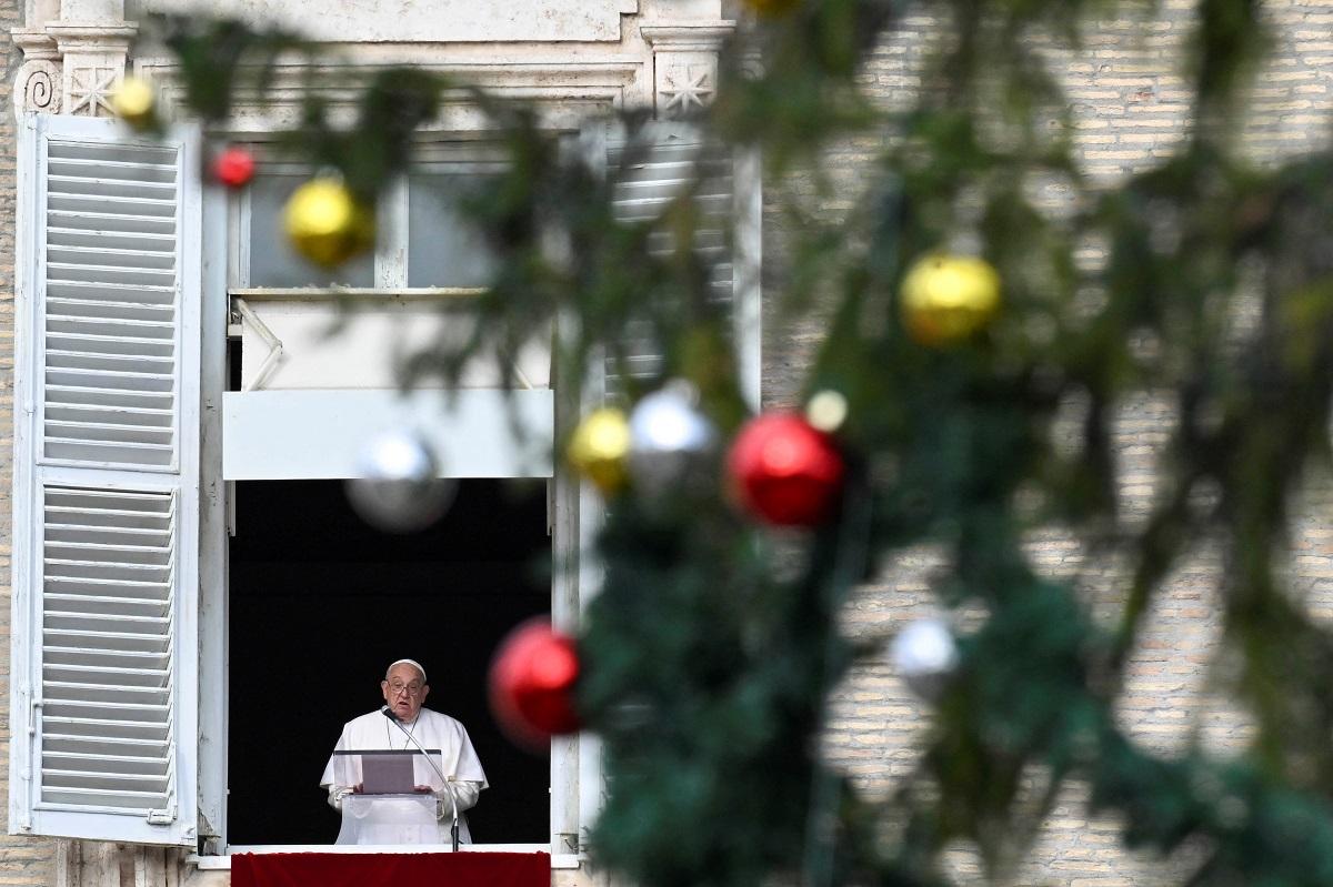 Pope"s Immaculate Conception message: What use is money if our hearts are closed?