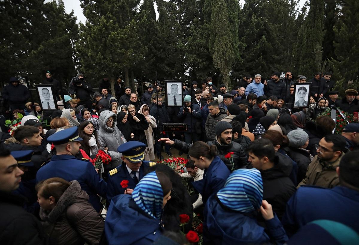 Azerbaijan says Russia pledged to punish those responsible for plane crash