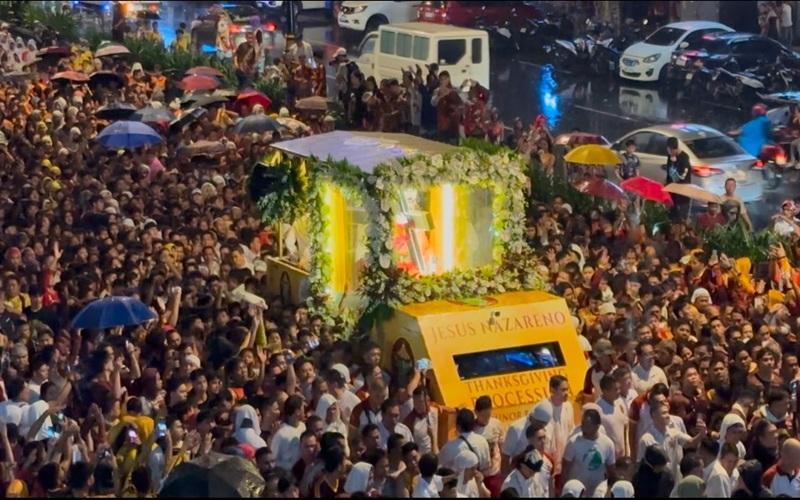 Thousands of devotees of the Black Nazarene join 'Walk of Thanksgiving'