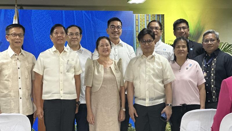 New one-stop action center opens to simplify processes for overseas workers