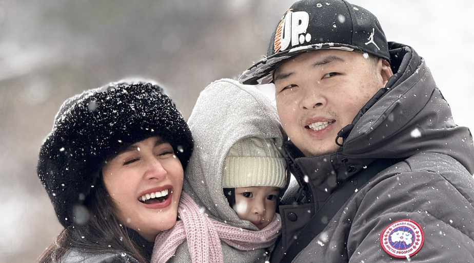 Kris Bernal, husband Perry Choi let daughter Hailee experience snow in Japan