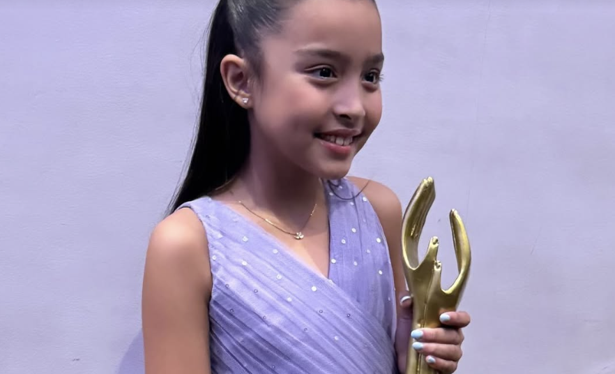 Zia Dantes gives family shoutout during Aliw Awards acceptance speech