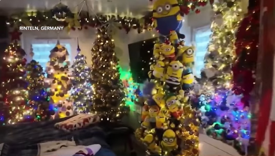 Pamilya sa Germany, world record holder dahil sa dami ng Christmas tree sa bahay thumbnail