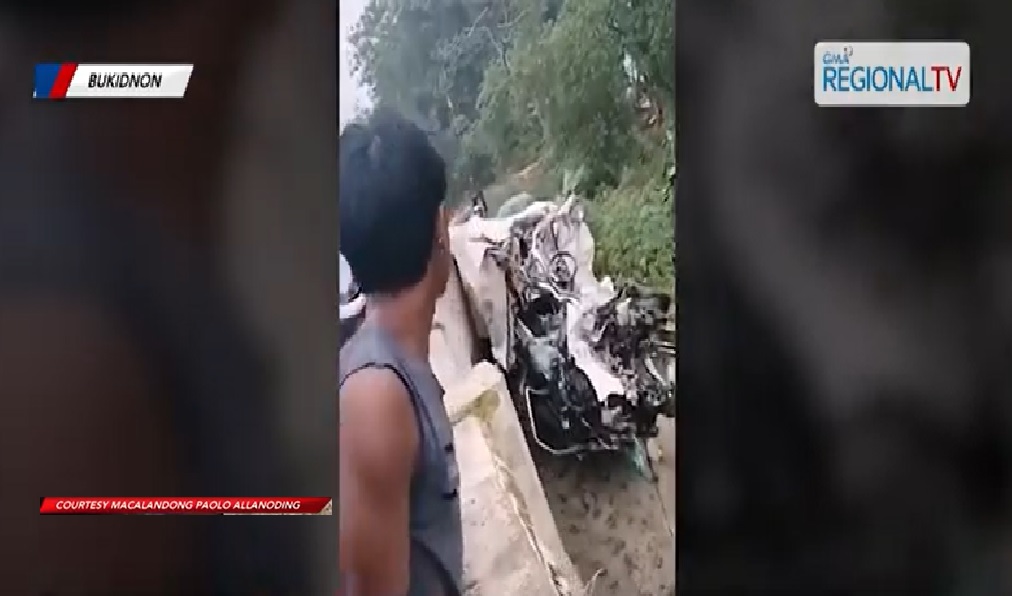 3, patay sa banggaan ng truck at van sa Bukidnon; ilang biktima, nahulog pa mula sa tulay thumbnail