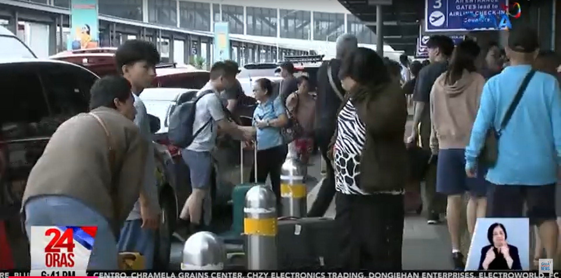 Travelers face long queues at NAIA ahead of the New Year