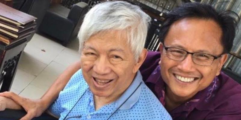 The author, Howie Severino, with his father, former ambassador Rod Severino, in one of their last photos together. 