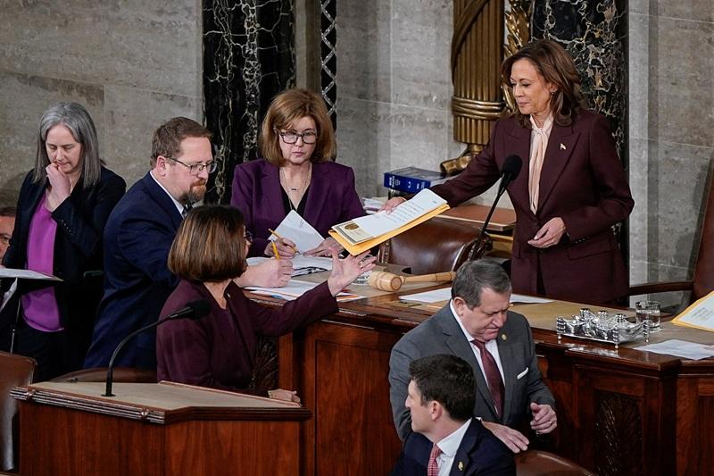 US Congress certifies Trump election victory for Jan. 20 inauguration