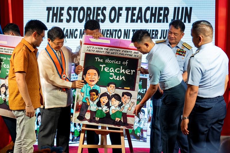 Pinoy comic book takes battle for South China Sea to children