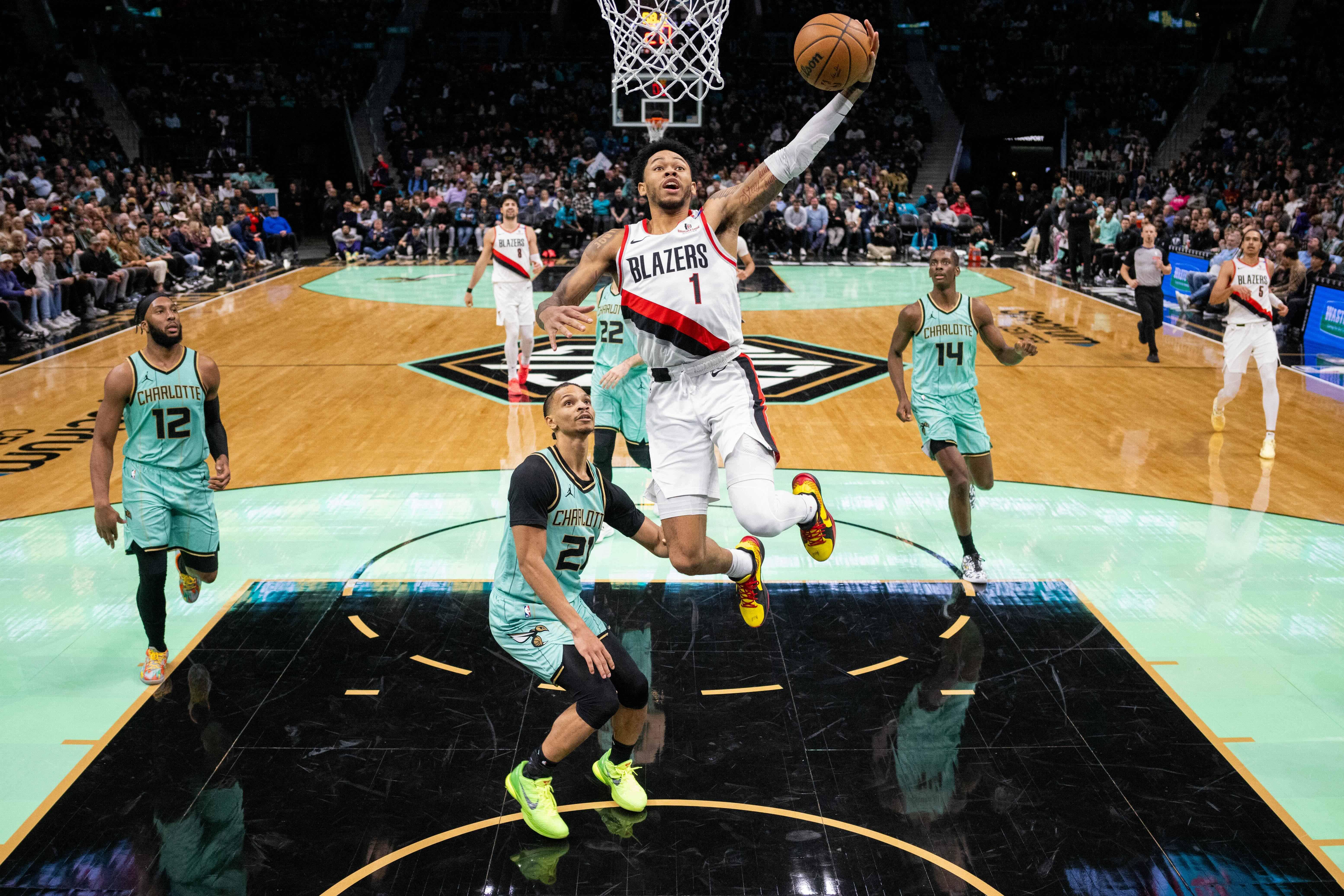 NBA: Celtics 'invite trade discussion' for recently acquired Anfernee Simons -- report