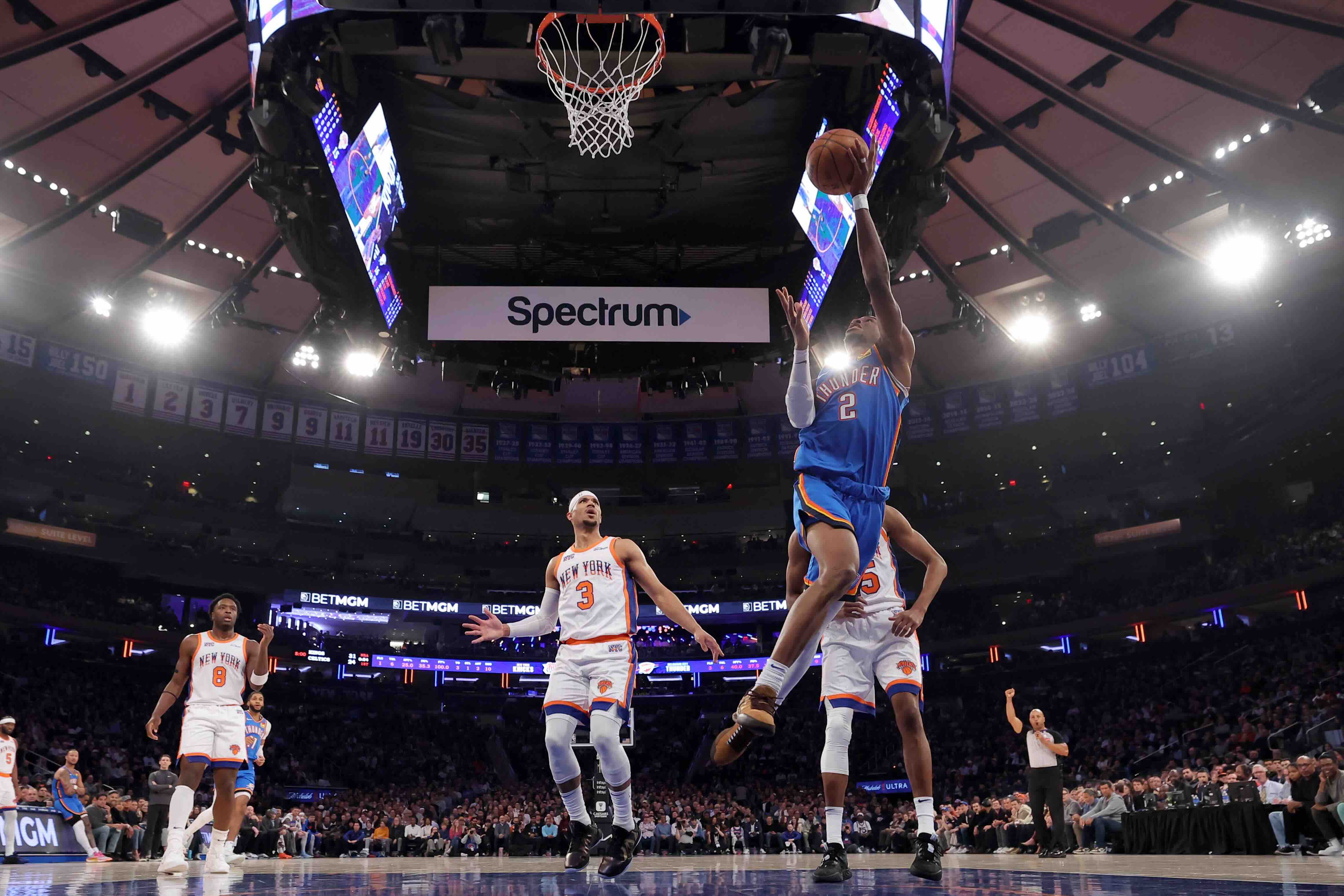 Thunder bounce back with blowout of Knicks