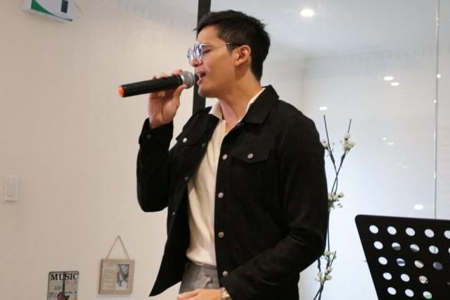 In 2019, Ruru ventured ito music with his first single “Nawawala.” He released his next single, “Maghihintay,” in 2020. The songs also came with a music video and a performance video, which are available on YouTube. Photo: Kapuso PR Girl/FB