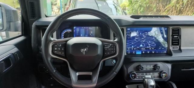 A straightforward driver&acirc;s console.