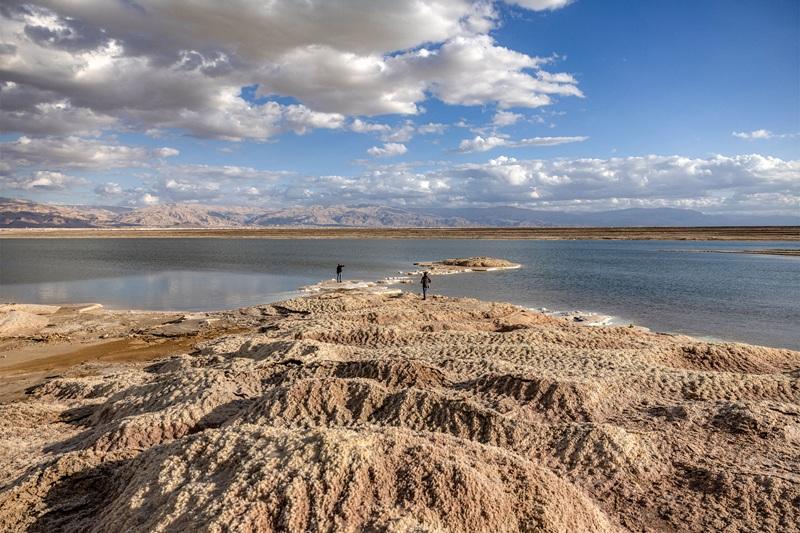 Dead Sea an 'ecological disaster', but no one can agree how to fix it