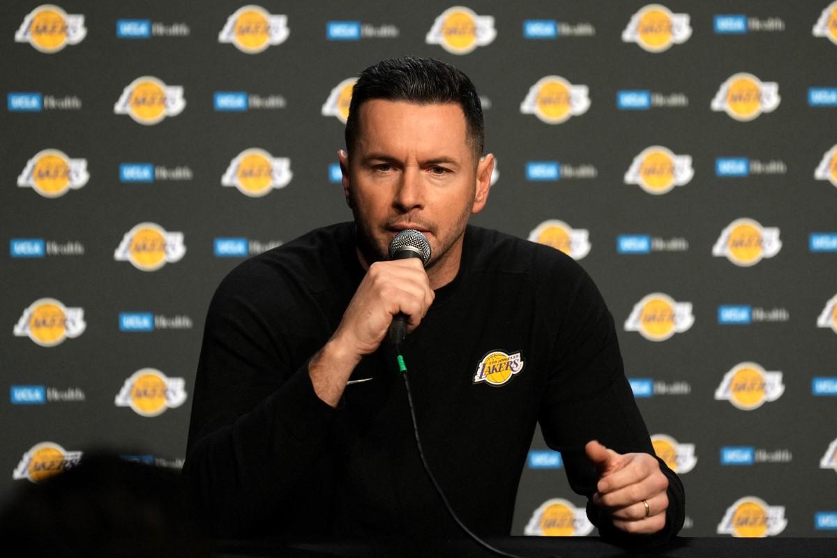 NBA: Lakers extend contract of coach JJ Redick after one season