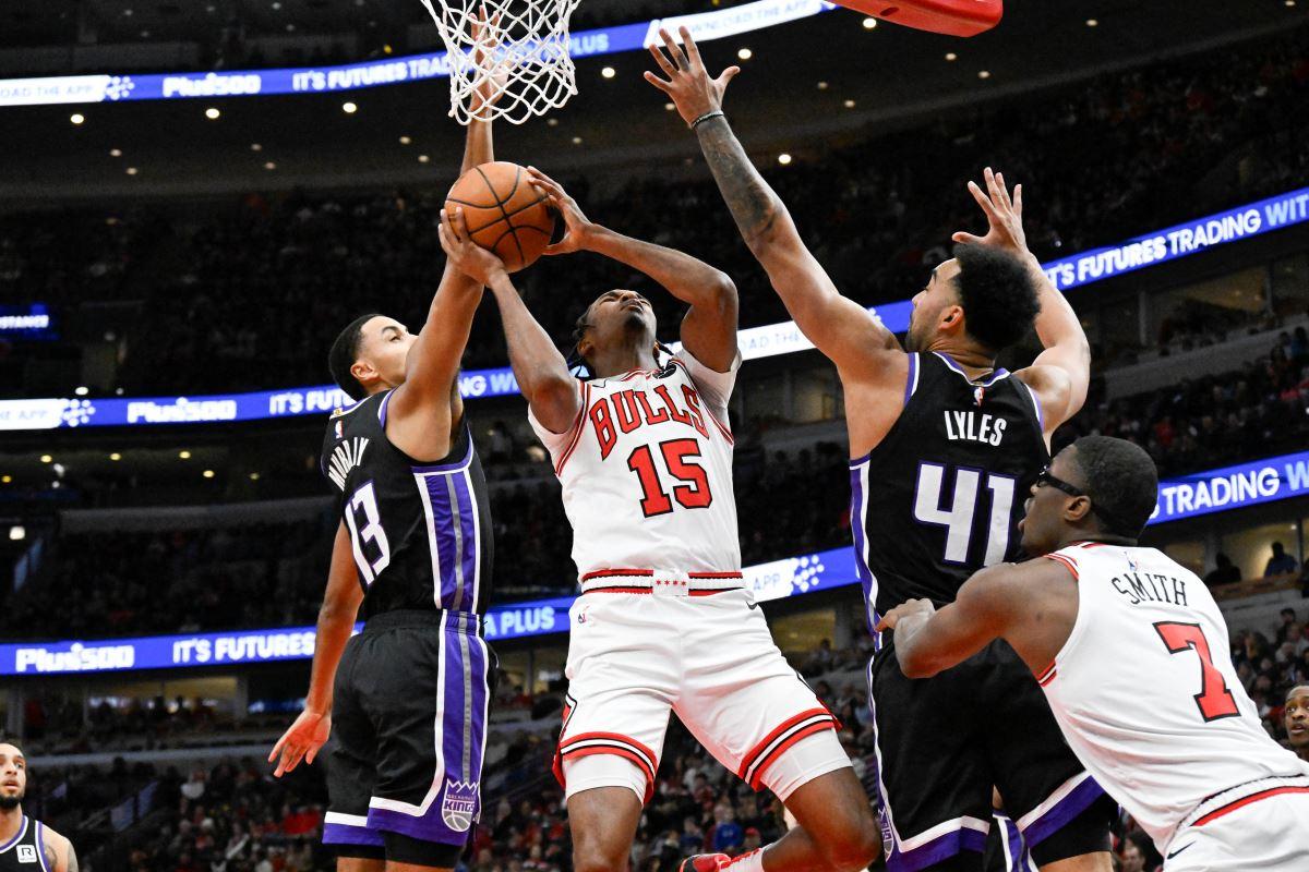 NBA: Kings outlast Bulls, stretch winning streak to seven