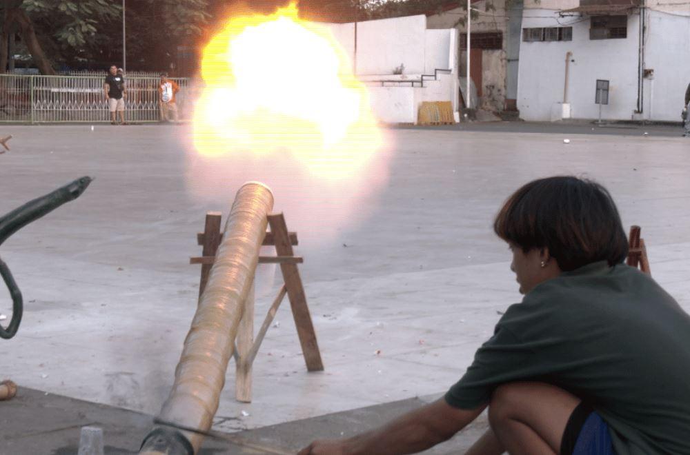 Mangaldan blasts into the New Year with bamboo cannons