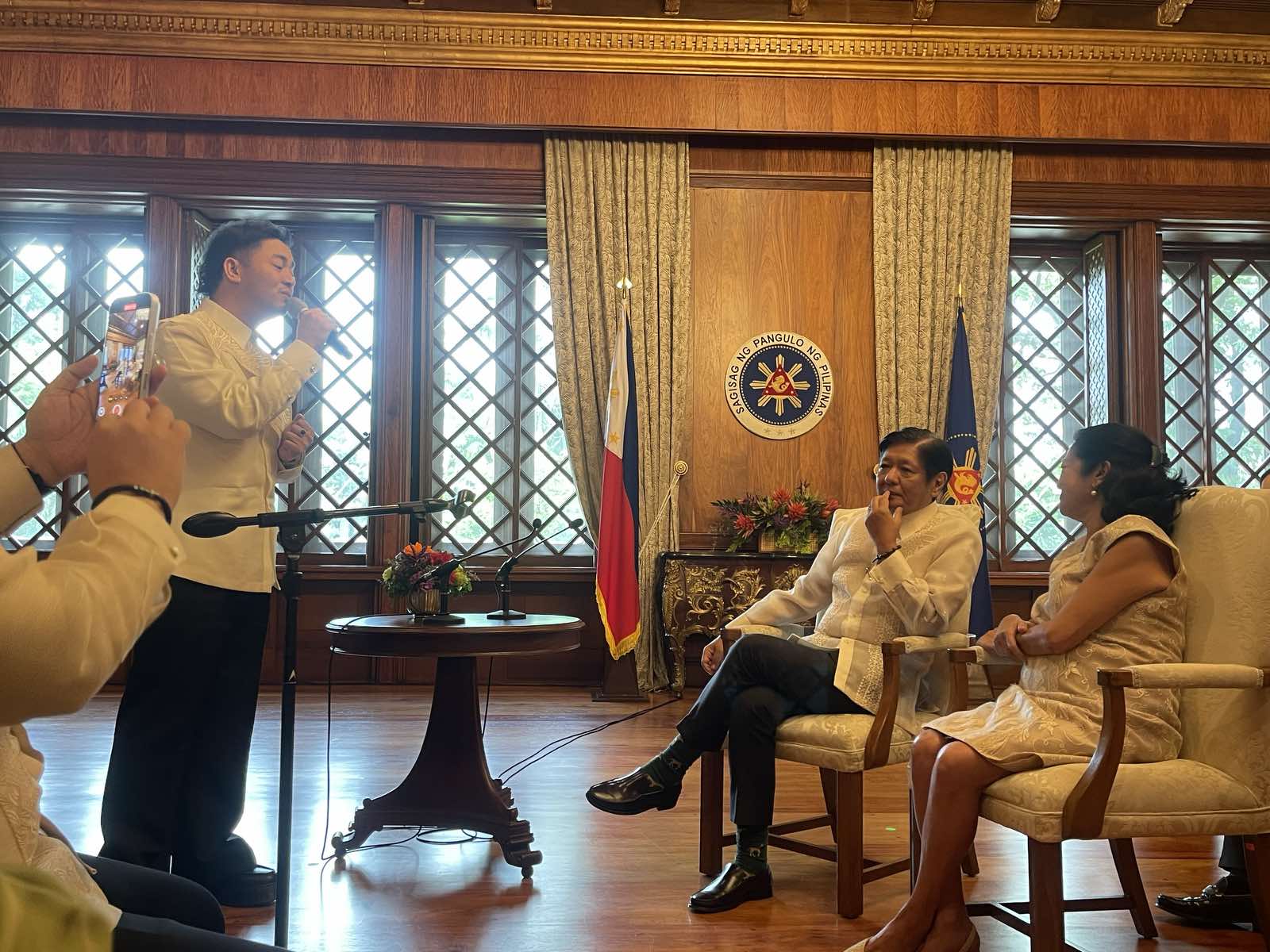 Sofronio Vasquez pays courtesy call on Marcos