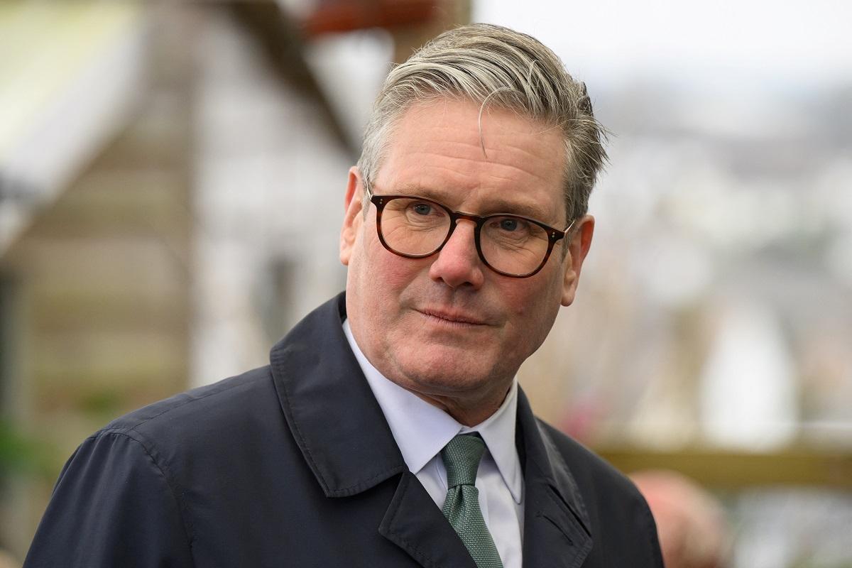 UK offers Ukraine peacekeeping troops as European resolve hardens