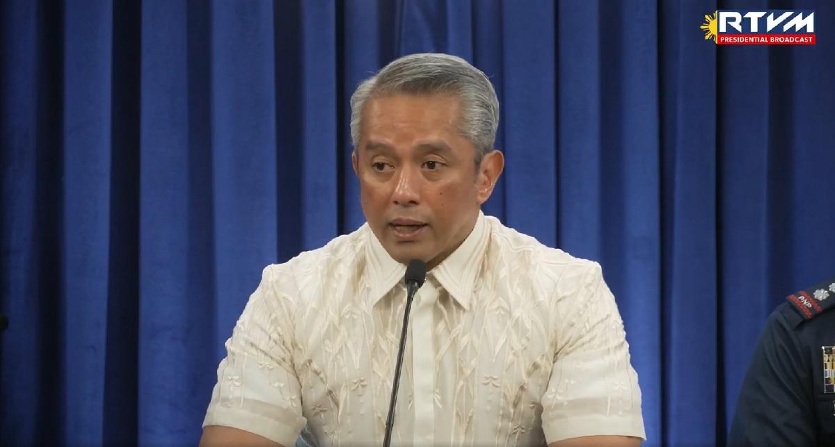 Marbil to explain police use of EDSA busway -- DILG's Remulla