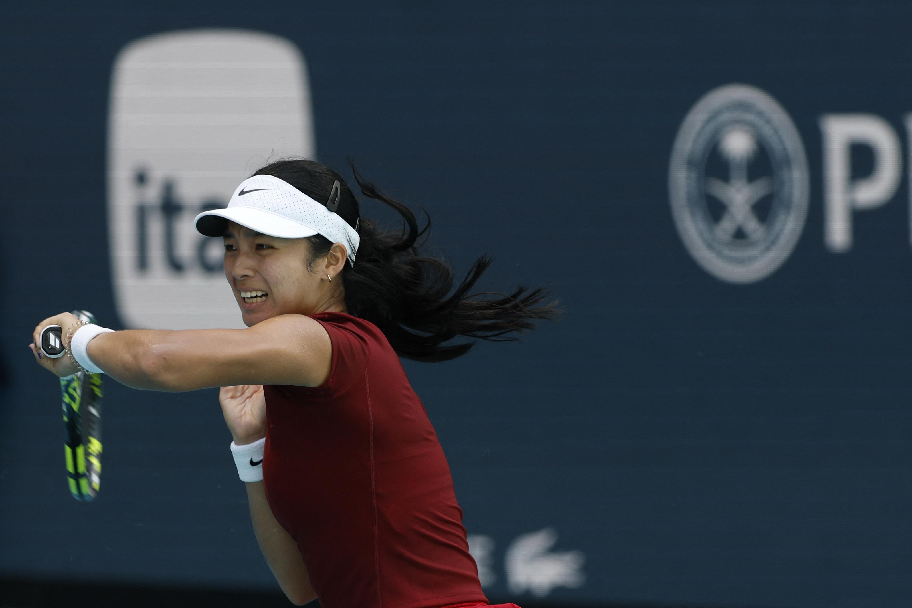 Alex Eala vs Iga Swiatek at the 2025 Miami Open Quarterfinals