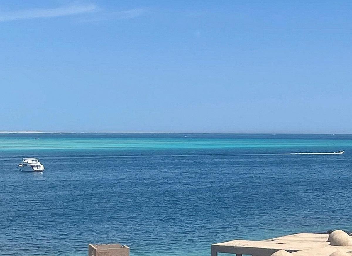 Six killed as tourist submarine carrying Russians sinks off Egypt's coast