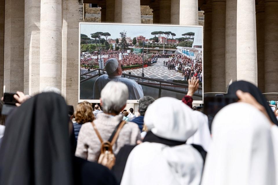 Catholics prepare for an unusual Easter, with Pope Francis out of view