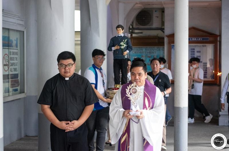 Blessed Carlos Acutis relic on display at Adamson University