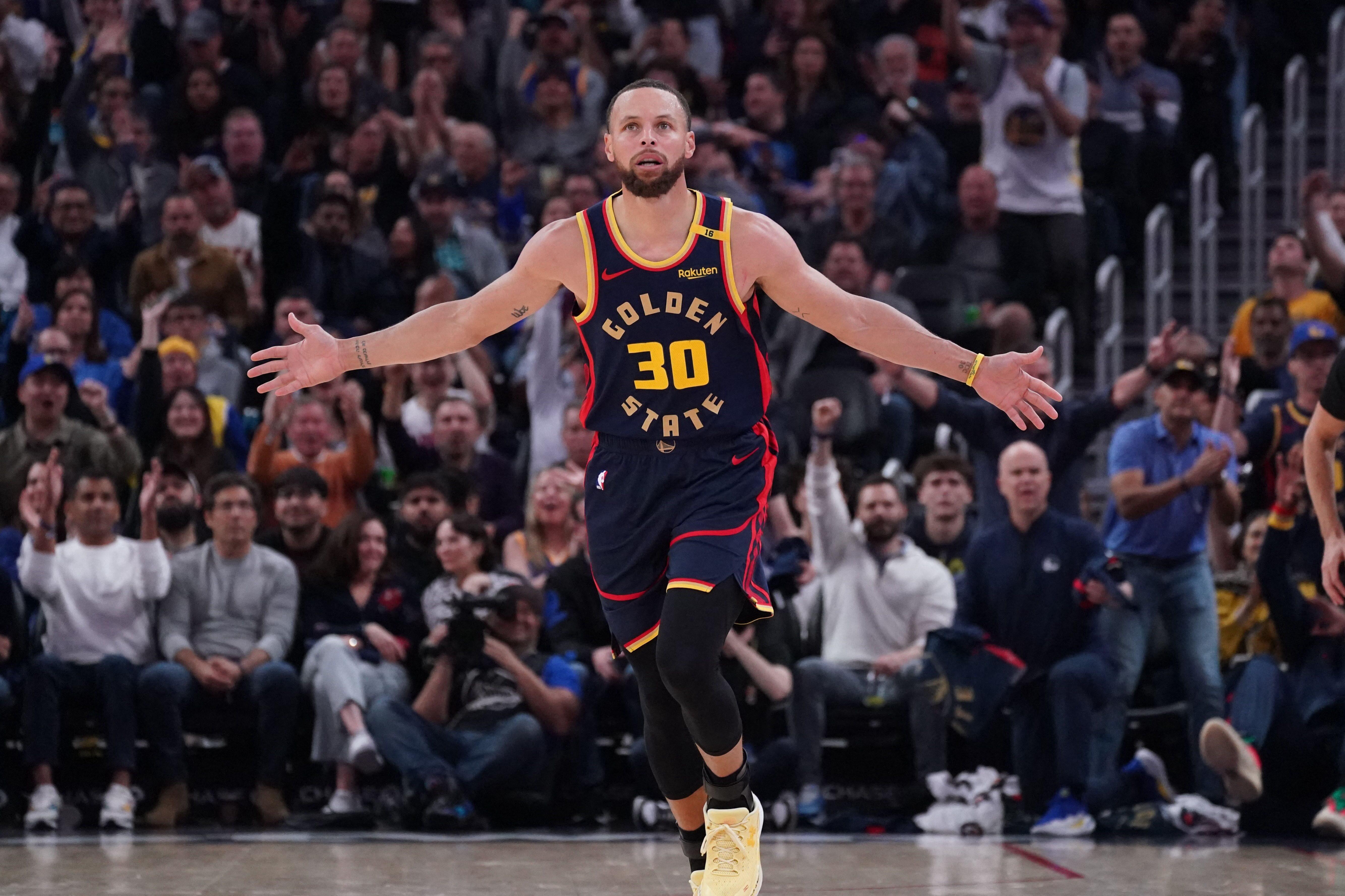 NBA: With Steph Curry out, which Warriors will step up in Game 2 vs. Wolves?