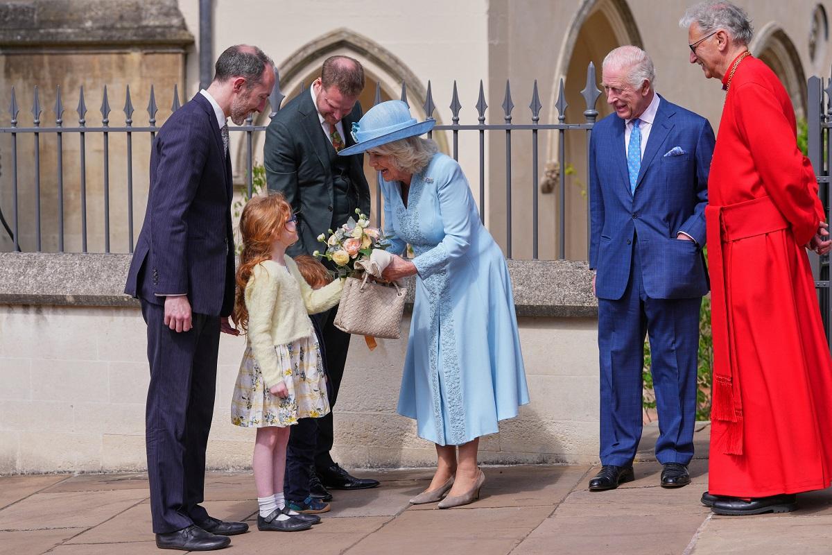 British royals attend Easter service, greet crowds