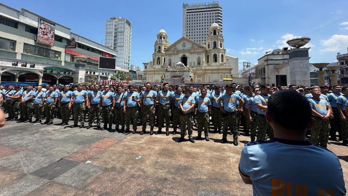 3,000 cops deployed as Jesus Nazareno devotees brave heat