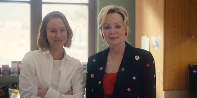 Jean Smart and xx Courtesy: Max