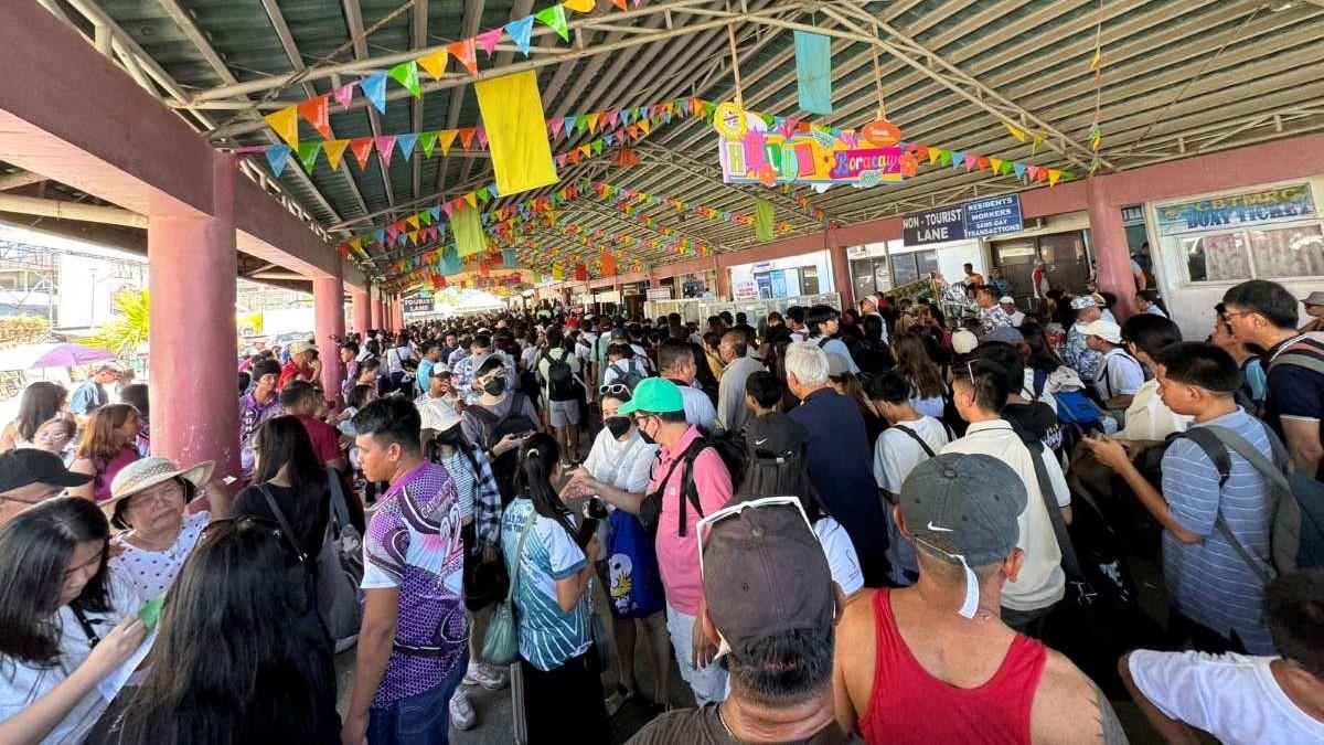 Over 70K passengers logged at seaports on Good Friday morning