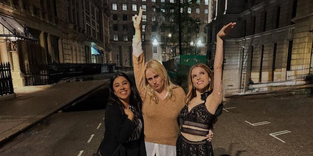 ‘Pitch Perfect’ stars Rebel Wilson, Anna Kendrick, Chrissie Fit reunite